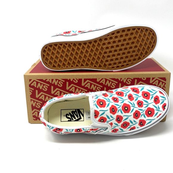 🌿Sale🌿 Vans Women's Crew Classic Slip-On Flowers Red White Low Top VN0A7VCF891 - Picture 2 of 11